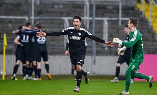 Last-Minute-Joker: Mit seinem neunten Saisontor bescherte der eingewechselte Aygün Yildirim dem SC Verl in der 90. Minute im Stadion an der Grünwalder Straße den 2:1-Sieg beim FC Bayern München II. - imago images/foto2press