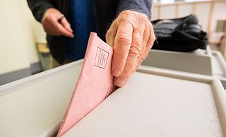 Anlässlich der Kommunalwahl am 14. September stellt die NW die Kandidatinnen und Kandidaten für Delbrück vor. - Julian Stratenschulte/dpa