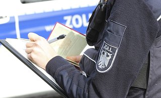 Zoll-Ermittler stießen an der A2 in Gütersloh auf kiloweise Drogen. - Symbolfoto/Zoll