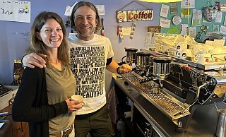Kerstin Panitz und Jan Sonnenburg übernehmen künftig das Café an der Blessenstätte 8. - Max Maschmann