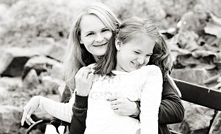 Eine große Bereicherung: Das ist Josephina für die Familie, sagt Sandra Schacht - auch wenn es manchmal anstrengend ist. - Jenny Klestil