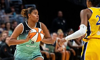 Nyara Sabally überzeugte für die New York Liberty im ersten Spiel nach Olympia. - Maximilian Haupt/dpa