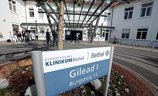 Die Ermittlungen im Vergewaltigungsfall im Evangelischen Klinikum sind eingestellt. Doch nun ermittelt die Kripo gegen zwei verantwortliche Ärzte. - Wolfgang Rudolf