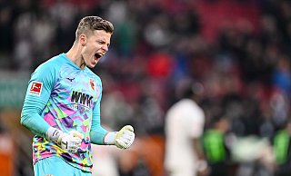 Hat bei den Trainern der Nationalmannschaft auf sich aufmerksam gemacht: Augsburg-Torwart Finn Dahmen. - Harry Langer/dpa