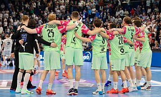 Die Füchse Berlin haben die Tabellenführung in der Handball-Bundesliga behauptet. - Frank Molter/dpa