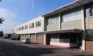 Das Projekt Kolpingstraße wird auch den neuen Stadtrat beschäftigen. Dann geht es um die Frage, ob die bisherige Planung mit Wohnungen und Einkaufszentrum realisiert wird. Debattieren wird darüber auch der Ausschuss für Bauen und Stadtentwicklung. Den könnte ein move-Mitglied leiten. - Marion Pokorra-Brockschmidt