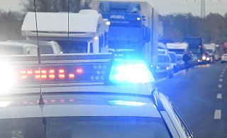 Auf der Autobahn 33 kommt es zu Stau. - Andreas Eickhoff (Archivbild/Symbolbild)