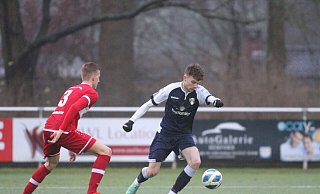 Zweifacher Torschütze: Jannik Tödtmann (r.) brachte den SC Herford gegen den SC Peckeloh auf die Siegerstraße. - Yvonne Gottschlich