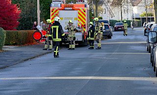 Zu einem Gasaustritt im Freien war die Feuerwehr in die Delpstraße gerufen worden. Vermutlich war dort eine Gasleitung undicht geworden. - Ralph Meyer