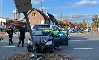Ein 83-jähriger Gütersloher prallte am Donnerstagnachmittag gegen einen Blitzer. - Thorsten Heß