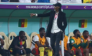 Nun steht ein Nachfolger für Kameruns ehemaligen Trainer Rigobert Song fest. - Tom Weller/dpa