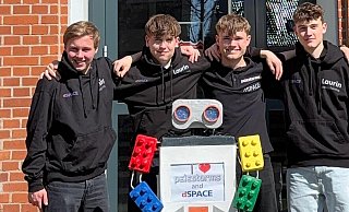 Die Pelestorms (v. l.) Julius Haase, Janis Klich, Johann Käuper und Laurin Link vom Pelizaeus-Gymnasium in Paderborn haben sich fürs Finale im australischen Sydney qualifiziert. - Pelestorms