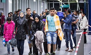 Die Sitzung des nordrhein-westfälischen Landtages beschäftigte sich damit, wie Flüchtlinge integriert werden können. - dpa