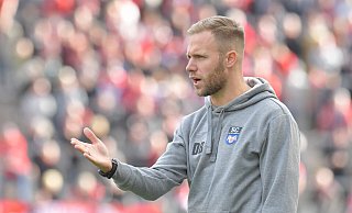Daniel Brinkmann muss aus einem reduzierten Aufgebot eine Wiedenbrücker Mannschaft bilden. - Jens Dünhölter