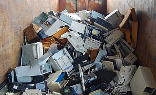 Schrottsammler nehmen häufig Elektrogeräte an, um an die Materialien zu kommen. - (Symbolbild) Pixabay