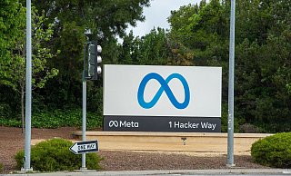 Meta nutzt das boomende Geschäft für Investitionen in Künstliche Intelligenz. (Archivbild) - Andrej Sokolow/dpa