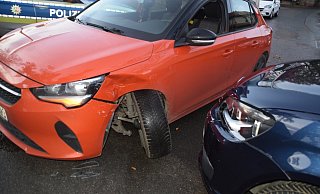 Es entstand ein Sachschaden von etwa 10.000 Euro. - Kreispolizeibehörde Herford