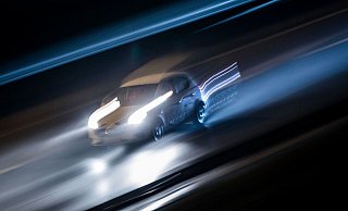 Der Anklage soll mit teils stark überhöhter Geschwindigkeit vor der Polizei geflüchtet sein. - Picture Alliance