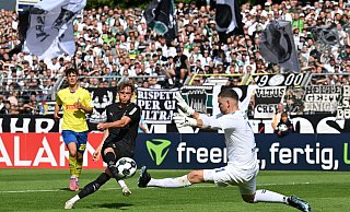 Robin Hack trifft für Gladbach. - Carmen Jaspersen/dpa
