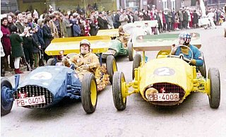 Eindrücke vom Rosenmontagszug in Delbrück im Jahr 1972. - Delbrücker Karnevalsverein Eintracht von 1832