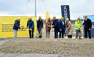 Auftakt im Kreis Gütersloh: Christoph Brandenburg, Tim Bauder und Martin Gelsen, Thomas Kleinegees, Theo Mettenborg, Marco Diethelm, Karin Rodeheger, Andreas Isenbeck und Sebastian Czoske (v. l.) - Waltraud Leskovsek