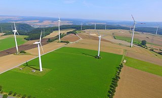 Die möglichen Mega-Windräder sorgen für einigen Wirbel in Höxter. - Jens Reddeker (Archivbild)