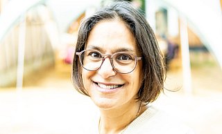 Serpil Midyatli (SPD), Landesvorsitzende der SPD Schleswig-Holstein. Die stellvertretende SPD-Bundesvorsitzende wehrt sich gegen Warnung der Union vor einem Regierungsbündnis mit SPD und Linkspartei nach der Bundestagswahl. - Foto: Axel Heimken/dpa