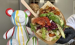 Das Baba Haus in Paderborn präsentiert seinen veganen Gemüse-Döner. Dieser ist auch in einer vegetarischen Version erhältlich. - Verena Freiberg
