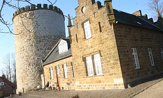 Burg mit spannender Geschichte: Die Burg Ravensberg bei Borgholzhausen ist der große Bruder der Sparrenburg.
