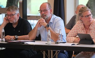 Sondersitzung des Stadtrates zum Skandal bei der städtischen Wohnungsbaugesellschaft SGH, jetzt SGW. - Ulf Hanke