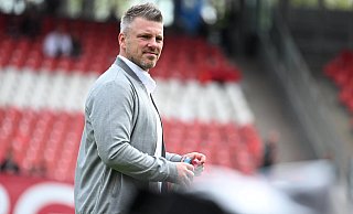 Paderborns Trainer Lukas Kwasniok glaubt, dass es im Spiel gegen Magdeburg auch auf die Tagesform ankommt. - IMAGO/Zink
