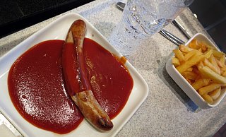 Betriebskantinen dürfen laut Beschluss der Landesregierung seit dem  1. Februar wieder öffnen.  - Symbolfoto/picture alliance