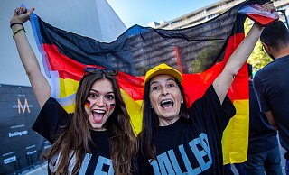 Startplatz 16 für das Deutschland-Duo Abor & Tynna - Jens Büttner/dpa