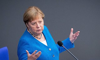 «Das sollte uns Warnung und Auftrag zugleich sein», sagt Kanzlerin Angela Merkel mit Blick auf den auch in Deutschland zunehmenden Anteil der Delta-Variante. - Foto: Kay Nietfeld/dpa