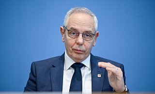 Michael Vassiliadis, Vorsitzender der Industriegewerkschaft Bergbau, Chemie, Energie (IG BCE). - Britta Pedersen/dpa