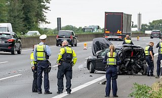 Die Fahrerin dieses Ford erlag im Krankenhaus ihren schweren Verletzungen. - Max Lametz Die Fahrerin dieses Ford erlag im Krankenhaus ihren schweren Verletzungen. - Max Lametz