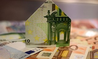 Zu hohe Kosten für Bauprojekte beschäftigen Politik und Verwaltung - Pixabay/Symbolbild