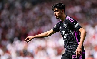 Nach nur einer Profi-Saison bei den Bayern ist Aleksandar Pavlovic ein EM-Kandidat. - Tom Weller/dpa