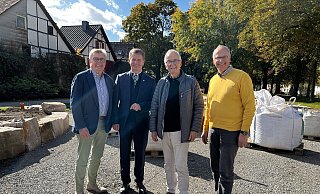 Waren im Gespräch: Dietmar Beineke (von links), Michael Stickeln, Klaus Töpfer, Thomas Schöning. - Ralf Mischer