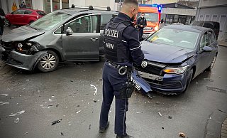 Die Rohrteichstraße war nach dem Unfall für 45 Minuten gesperrt. - Mike-Dennis Müller