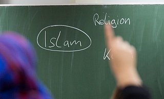 Das Land NRW steht wegen der Entscheidung zum Islamunterricht in der Kritik. - Picture Alliance/dpa