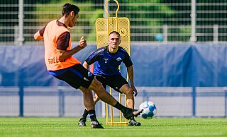 SCP-Neuzugang Marcel Mehlem (hinten) pausiert wegen seiner Atemwegsprobleme. Teamkollege Marcel Correia (vorne) hat noch Trainingsrückstand. - Besim Mazhiqi