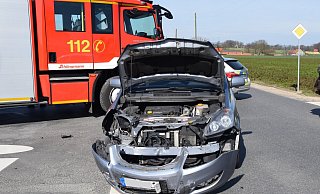 Der Unfall wurde offensichtlich durch Unaufmerksamkeit verursacht. - Symbolbild Polizei