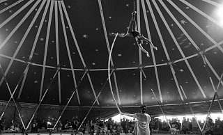 Dank Circus „Casselly" hat das Fest anlässlich des 25-jährigen Bestehens der Stadt SHS ein ganz besonderes Flair. - B. Stefan