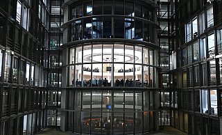 Der Ausschuss tagte bis zum Morgen. - Elisa Schu/dpa