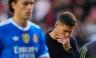 Zwei Spiele ohne Tor - spanische Medien kritisieren bereits Real-Coach Xabi Alonso. - Manu Fernandez/AP/dpa