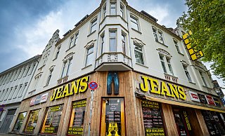 Mit „The Jeans“ verabschiedet sich ein weiteres Traditionsgeschäft aus Bielefeld. - Sarah Jonek