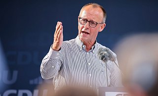 Aus Sicht von Friedrich Merz steht Deutschland sportlich nicht da, wo das Land stehen sollte. - Jan Woitas/dpa