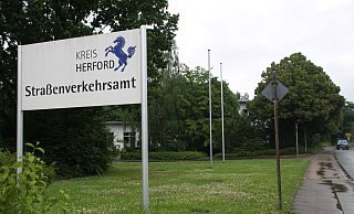 Ein Termin im Straßenverkehrsamt des Kreises Herford soll etwas aus dem Ruder gelaufen sein. - Björn Kenter Ein Termin im Straßenverkehrsamt des Kreises Herford soll etwas aus dem Ruder gelaufen sein. - Björn Kenter