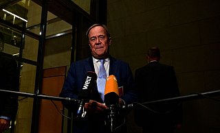 Nach der Wahlniederlage in Erklärungsnot: Armin Laschet, Kanzlerkandidat der Union und Ministerpräsident von NRW. - AFP